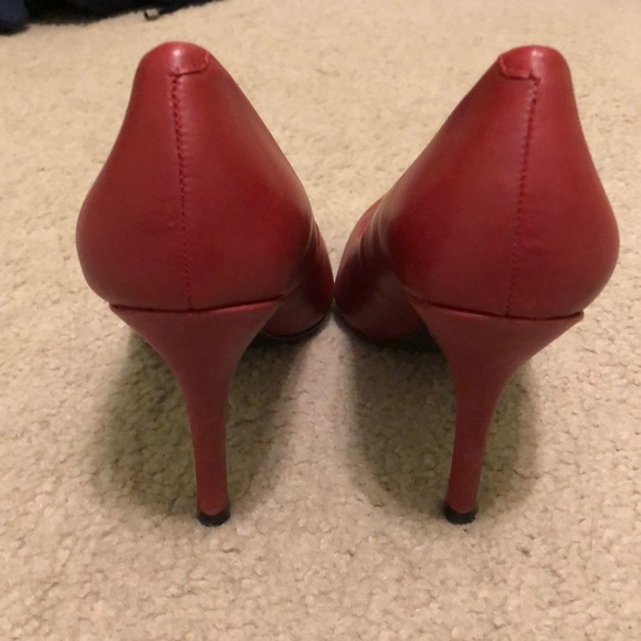 Nine West heels - Picture 2 of 4